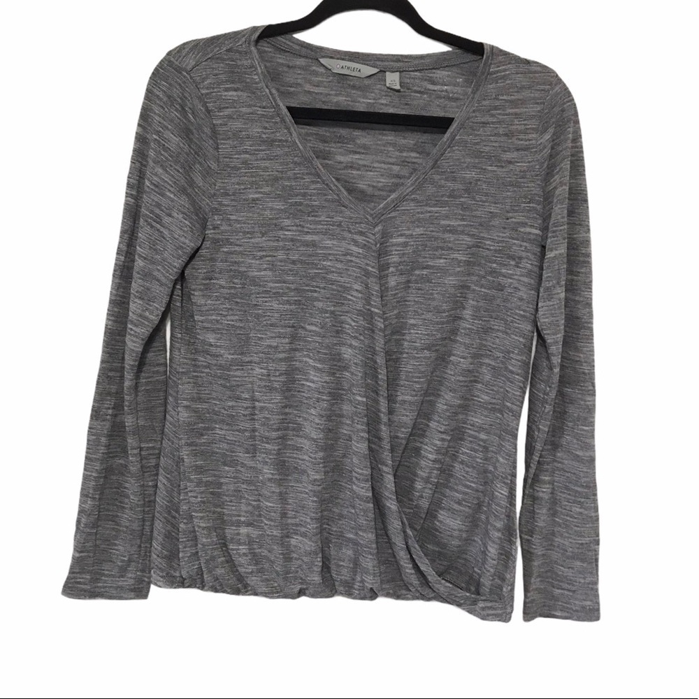 Athleta V Neck Long Sleeve Elastic Waist T112